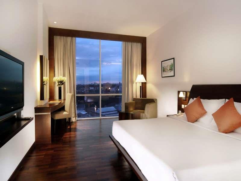 The Luxton 4* Bandung