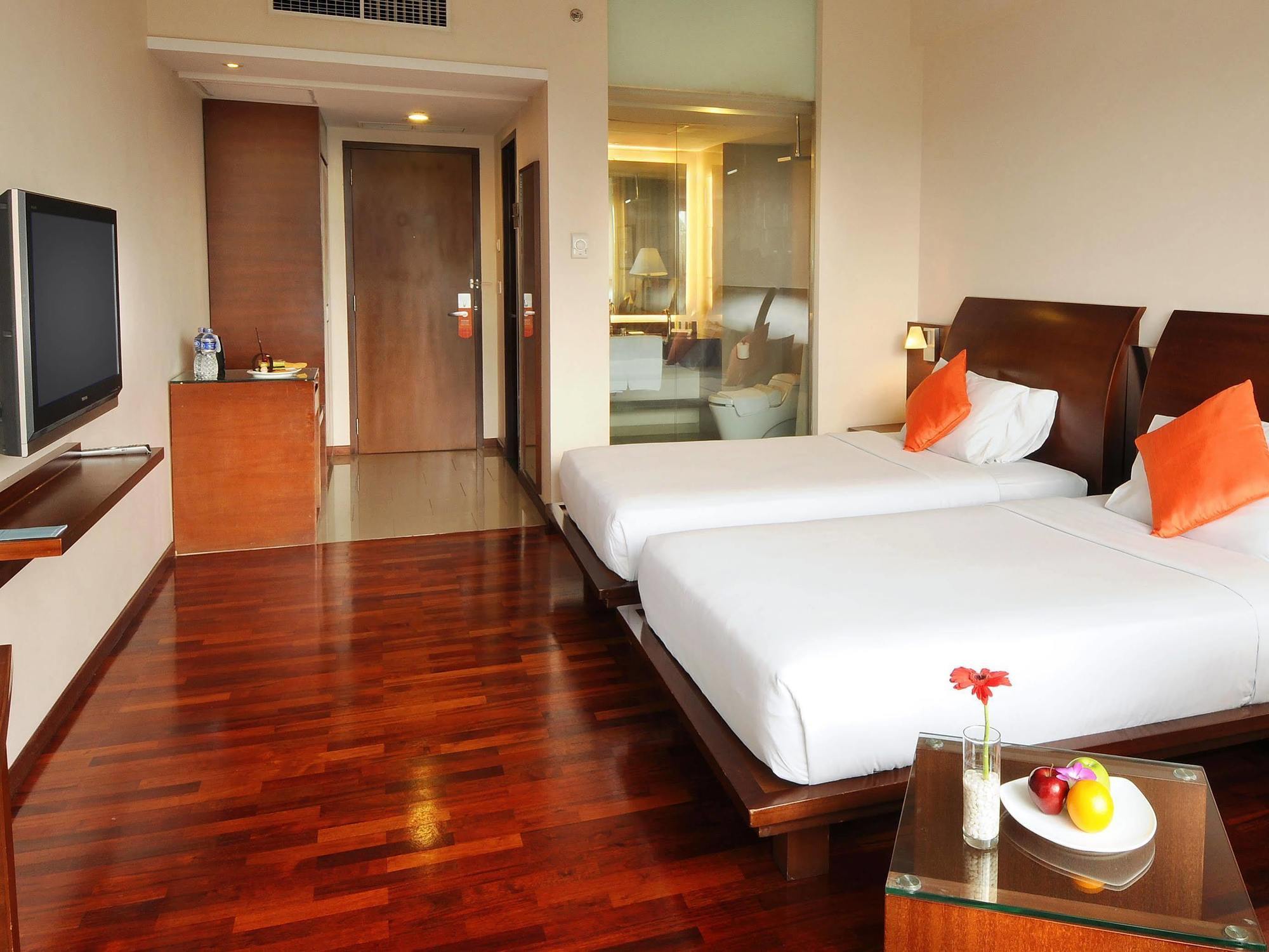 The Luxton Hotel 4*