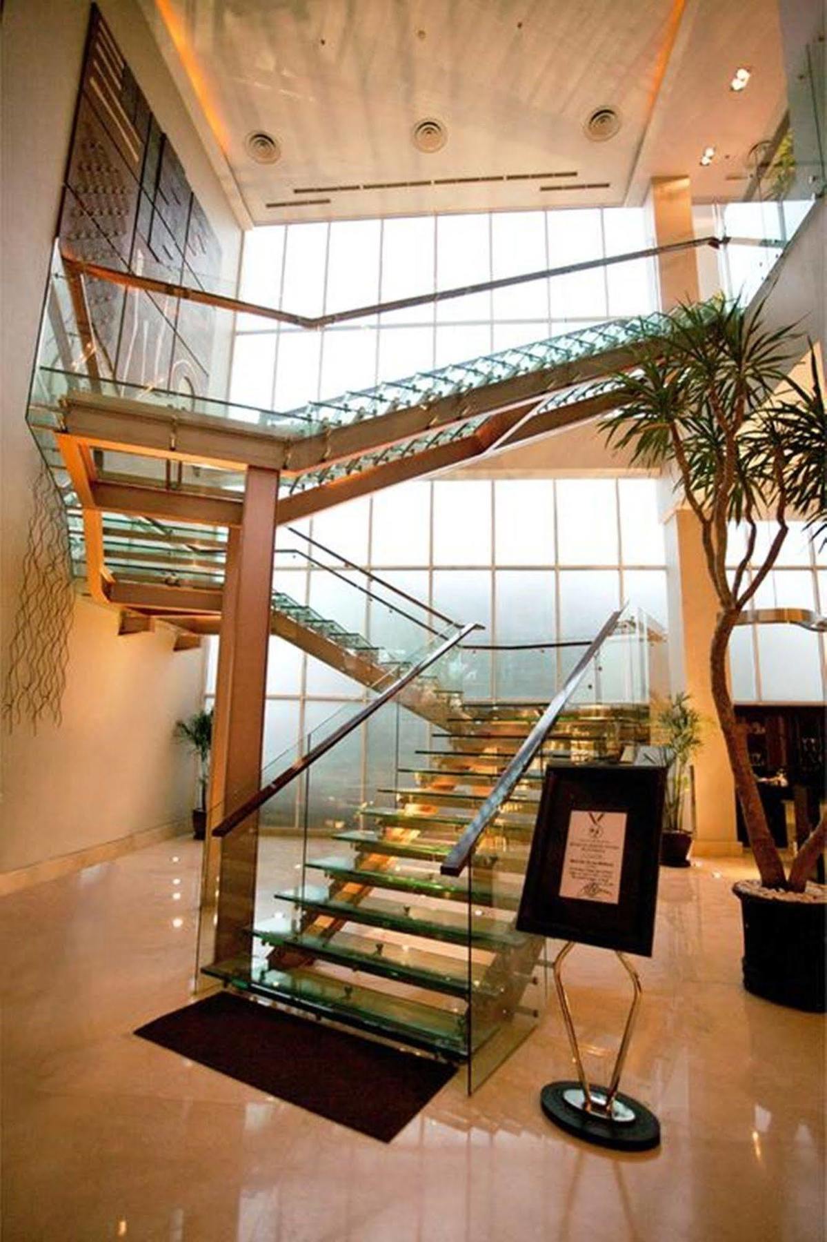 The Luxton 4*